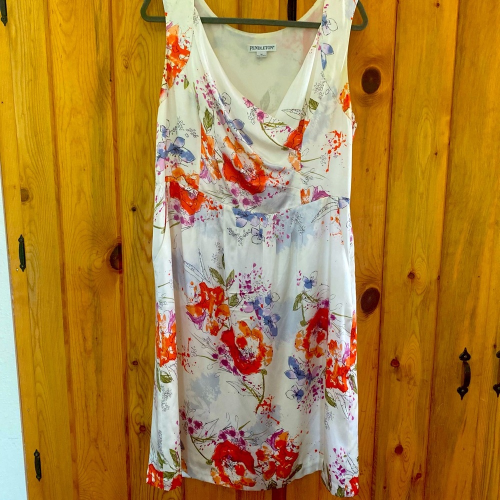 Pendleton Silk Floral Dress with Pockets, Soft Neckline, Mid-length